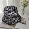 Sombrero de Pescador de Encaje Calado Estilo Verano Nuevo para Mujer, Estilo K, Versátil y Lindo Sombrero Cubeta Flor Pequeña, Popular Mismo Estilo Sombrero de Sol