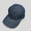 Bonés de Beisebol Retrô com Listras Jacquard e Flores de Amor para Primavera e Outono para Homens e Mulheres Proteção Solar Casual Personalizado Bico de Pato Atacado