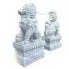 Un par de grandes adornos de qilin de piedra azul tallada en piedra para entrada de villa, empresa, hotel, fábrica y patio, hechos de piedra natural