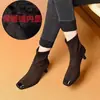 Botas curtas de salto alto com acabamento fosco para aumentar a altura para mulheres, novo estilo inverno 2026, sapatos de salto alto elegantes e estilosos, couro macio com forro de pelúcia, botas estilo Martin para mulheres