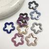 Accesorios de pegamento crema DIY al por mayor flor de ciruelo hueca estrella de cinco puntas orificio para colgar Cuentas colgante aretes con cuentas accesorios de joyería