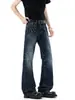 Jeans estilo retro americano con tachuelas decorativas, acabado desgastado, unisex, colección de otoño, azul lavado, corte skinny recto, ligeramente acampanado