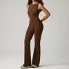 Macacão Esportivo Yoga Corrida Estilo Europeu e Americano Levanta Bumbum Pêssego para Mulheres, Roupa Casual Flare para Corrida com Lindo Design nas Costas, Tecido Respirável de Secagem Rápida para Fitness