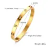 Bestseller Transfronterizo Europeo y Americano Acero de Titanio Diez Diamantes Nicho Chapado en 18K No se Desvanece Diseño de Lujo Ligero Acero de Titanio Pulsera No Desvanecible