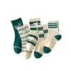 Meias infantis primavera novas meias cano alto meninos esportes tendência meias cano alto alta elasticidade conforto fabricantes de Zhuji atacado