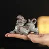 Nuevo Adorno de Mascota de Té de Cerámica Estilo Chino Kiln Ge de la Suerte Pixiu, Pieza Exquisita Adecuada para Cuidar, Decoración para Mesa de Té con Agrietamiento, Ceremonia del Té, Juego de Té