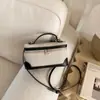 Bolso de Mano de Moda y de Alta Gama para Mujer 2026 Nuevo Invierno Retro Trendy Casual Bolso de Hombro Versátil Bolso Cruzado
