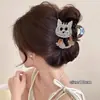 Elegante pinza de garra floral para peinado semi-recogido, nuevo modelo 2026 para mujer, pinza de tiburón de tamaño mediano para la parte trasera de la cabeza, accesorio para el cabello