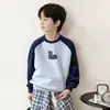 Sudadera con Estampado Color Block para Niños Hero Bear Otoño Nuevo Camiseta de Manga Larga Raglán para Niños Top Elegante para Niños Mayores