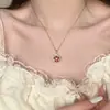 Collar Colgante de Flor Giratorio Transfronterizo Europeo y Americano, Lujo Accesible y Diseño de Alta Gama, Cadena para Clavícula, Tendencia de Collar de Moda y Elegante