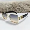 Nuevas Gafas de Sol Cuadradas de Metal para Mujer, Gafas de Sol Personalizadas de Moda de Alta Gama, Moda Europea y Americana Gafas de Sol Anti-UV