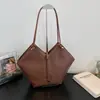 Bolso Tote Vintage con Textura Tejida para Mujer 2026 Letra Nueva Moda para Viajar al Trabajo Casual Gran Capacidad de un Solo Hombro y para Llevar en la Mano