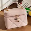 Bolso de Moda con Diseño de Nicho Nuevo Transfronterizo 2026 para Mujer, Bolso Cuadrado Pequeño Texturizado de Lujo Ligero, Bolso Simple de Hombro y Cruzado