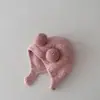 Chapéu de Proteção para Ouvido de Bebê Estilo Coreano Aconchegante e à Prova de Frio Chapéu Baotou Chapéu de Tricô com Duas Bolas Outono e Inverno Chapéu à Prova de Vento com Proteção Superior