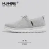 Zapatos Deportivos Casuales Transpirables Universales para Exteriores para Hombres Mayores 2026 Nuevo Primavera Ultra-Ligeros sin Cordones Tejido Fly-Knit Zapatos de Papá