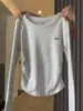 Camiseta de Manga Larga Fruncida Ajustada a la Moda para Mujer, Colección Primavera 2026, Estampado de Lazos, Hombro Normal, Top Base Adelgazante