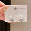 Brincos de Flor com Pingente de Óleo Estilo Doce de Luxo Leve Agulha de Prata, Brincos Frescos de Nicho de Alta Qualidade, Acessórios de Orelha Versáteis da Moda para o Dia a Dia