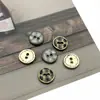 Botones Metálicos Irregulares de Dos Agujeros Estilo Retro Desgastado de 11 mm para Camisas Suéteres Cardigans de Hombre y Mujer Botones Pequeños