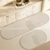 Estilo Ruili alfombrilla de suelo de barro de diatomeas ovalada para cocina alfombrilla larga absorbente de aceite para el hogar fácil de manejar absorbente de agua secado rápido antideslizante