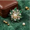 Broche de Hoja de Arce con Pedrería de Aleación de Gama Alta, Broche de Ropa para Mujer Moderno y Elegante, Accesorio de Alfiler Fijo