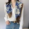 Bufanda cuadrada pequeña de algodón, estilo coreano, con estampado de mariposas y flores, ideal para el día de la madre.