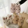 Diadema de Conejo Estilo Lindo Pantuflas para Mujer 2026 Otoño/Invierno Nuevas Pantuflas Peludas de Suela Gruesa Pantuflas de Algodón Cálidas Antideslizantes para el Hogar