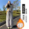 Calças Cinzas de Perna Larga para Mulheres, Novo Estilo Outono/Inverno 2026, Forradas com Lã, Calças Casuais com Caimento, Modelagem Solta, Calças Banana Emagrecedoras