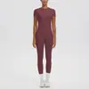 Nueva camiseta de manga corta ajustada de secado rápido con cuello redondo y pantalones deportivos de yoga de cintura alta para mujer, conjunto para correr y fitness al aire libre