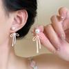Pendientes de perlas con lazo rosa para mujer, de dos piezas, de verano 2024, recién llegados, de estilo moderno, ligeros y lujosos, de alta gama.