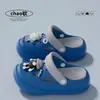 Zuecos de Dibujos Animados de Bola de Carbón para Niños Niñas 2026 Verano Nuevos Sandalias Cerradas Transpirables Antideslizantes para Niños