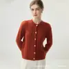 Cardigã de malha de veludo macio com botão em formato de coração 2026 outono e inverno feminino casaco de outer wear solto estilo suave top