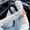 Mangas de Hielo con Protección Solar Upf50+ para Mujer, Mangas de Seda de Hielo Anti-UV para Ciclismo y Conducir al Aire Libre, Ajustadas y Ligeras