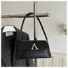 2026 Color Sólido de Moda para Mujer Verano Exquisito y Hermoso Nuevo Estilo de Moda Texturizado Elegante Bolso de Mano Moda Cruzado Pequeño Cuadrado