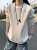 Nova Camiseta Masculina de Gola Redonda e Manga Longa Outono 2025 Simples Elástica Cor Sólida Bordada Camada Base Moletom Corte Slim Estilosa