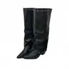 Beihuo~ Botas Longas Femininas Bico Fino Com Tachas Solado Grosso 2026 Outono/Inverno Retrô Menina Popular Emagrecimento Botas de Equitação Femininas