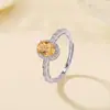 Anel Yuebao Joias em Prata Esterlina S925 com Cristal Amarelo e Fileira de Diamantes, Luxo Leve, Design de Nicho de Alta Qualidade, Atacado