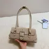 Bolsa de Ombro Estilosa Retro com Tachas Shuai Mijia 2026 Verão Nova para Mulheres, Bolsa de Braço para o Dia a Dia, Bolsa de Mão Estilo Coreano