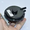 Aquecedor de Água a Gás Sensor de Pressão do Vento Pneumático Circular Interruptor de Ignição Faísca para Caldeira de Parede 3 Pinos 2 Pinos Universal