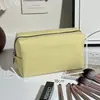 Bolsa de Maquillaje Bordada de Gasa de Gran Capacidad a Rayas Bolsa Portátil para Maquillaje de Salida Bolsa de Artículos de Tocador de Viaje