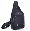 Bolsa de Peito Grande Capacidade com Carregamento USB para Celular ao Ar Livre, Bolsa de Peito para Esportes e Lazer, Bolsa Transversal de Ombro Masculina