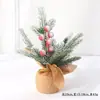 Nuevos Adornos Navideños de Árbol de Navidad con Cabeza Inclinada para Escritorio con Nieve Cayendo Regalos Mini Decoraciones de Cedro Diseño de Escena