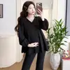 Camisa de Maternidad Estilo Nuevo Otoño 2026 para Ocultar el Vientre, Adelgazante, Estilo Muñeca, Top con Diseño de Cuello en V, Holgada, Tallas Grandes, Blusa de Maternidad