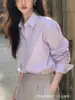Camisa Morada para Mujer con un Diseño Único, Nuevo Estilo Primavera 2026, Top Elegante para Figuras Pequeñas, Lujo Ligero y Sensación de Alta Gama