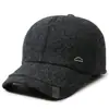 Gorra de invierno para hombres de mediana edad y ancianos, gorra plana de lana con forro polar, engrosada y cálida, gorra de algodón para proteger las orejas para el abuelo