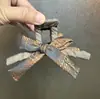 2026 Nuevo Estilo Pinza para el Cabello con Lazo Grande de Terciopelo Rojo, Accesorio para el Cabello para Niñas, Tocado de Princesa Nupcial de Borla de Alta Gama