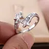 Anillo Abierto de Doble Estrella con Piedra Incrustada de Lujo Ligero Transfronterizo Rongxing Cuerpo del Anillo Decorado con Estrellas Pequeñas Anillo Ajustable para Mujeres