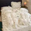 Juego de cuatro piezas de funda de cama de terciopelo para gato perezoso estilo princesa, suave y amigable con la piel de terciopelo de leche con encaje, juego de tres piezas de funda de edredón engrosada y cálida