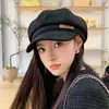 Sombrero de moda coreano para mujer de otoño e invierno, circunferencia de cabeza grande, adelgazante de cara, gorra de pico de pato, boina retro británica de rayas finas