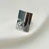 Anel Redondo Vintage com Padrão Floral Exagerado, Versão Larga com Toque Único de Alto Padrão, Anel Empilhável para Dedo Indicador Aberto