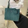 Corduroy bolsa de ombro de grande capacidade 2023 Verão novo saco simples de mecha tote bolsa retro de cor sólida bolsa feminina